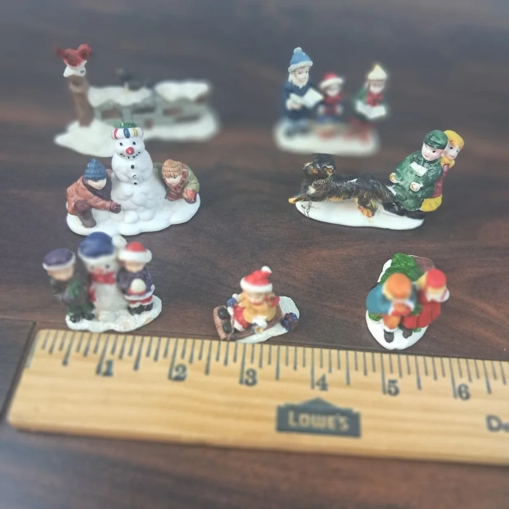 Mixed Lot Christmas Mini Village Figures Snowman Sleigh  Kids Carolers Birds